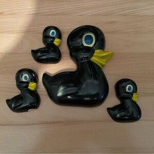 Set of 4, mama and 3 babies, Vintage Chalkware Duck Wall Decor